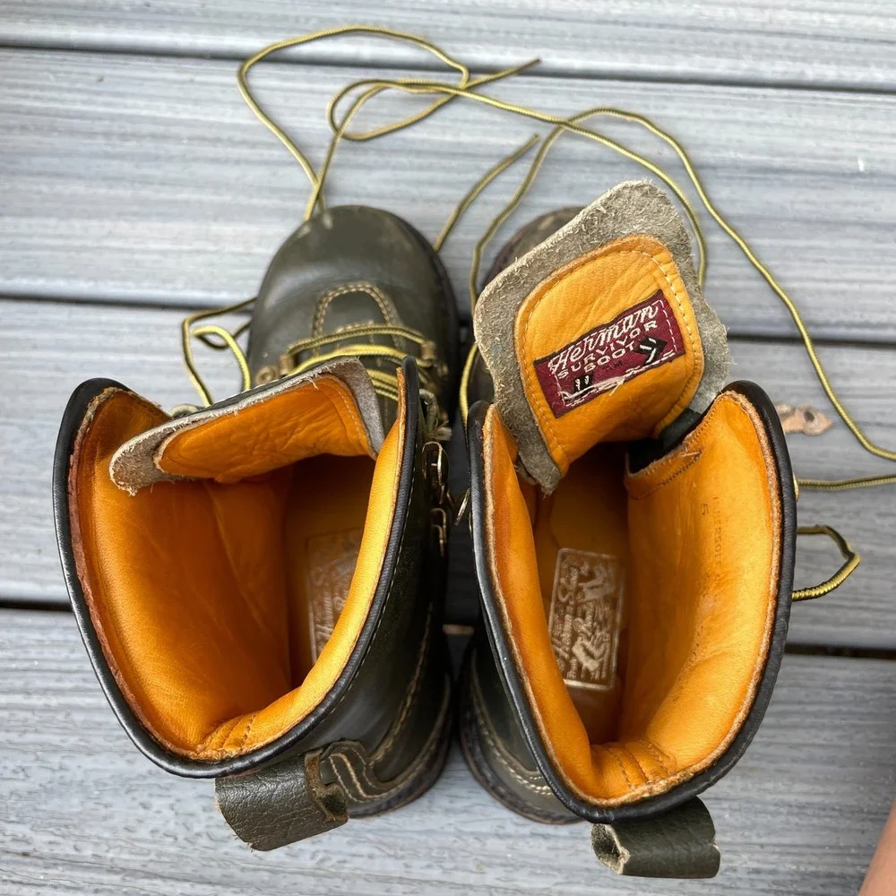 Herman Survivor Vintage 60s Boots Size 5 M/W Green Leather Logger  Vibram Soles